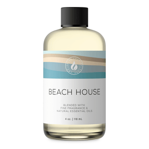 Aroma Country Beach House diffuser oil, 4 oz (118 mL) bottle with a black cap on a white background